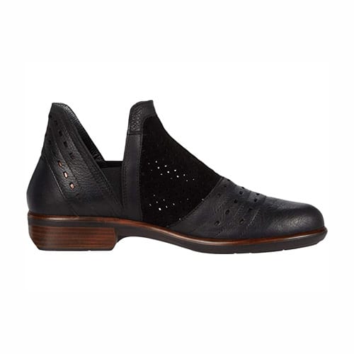 Naot Women's Rivotra - Style 26061-NPN - Perf Black Combo/Soft Black